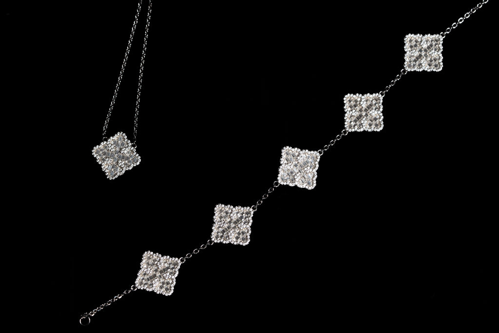 Clover Bracelet VVS