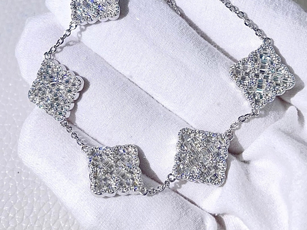 Clover Bracelet VVS