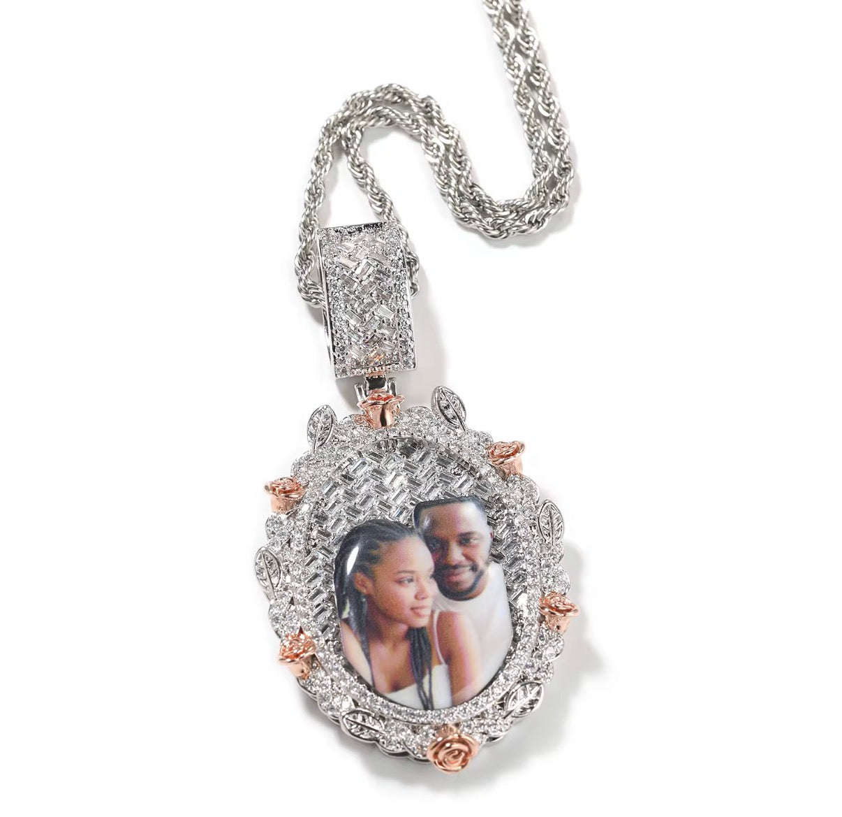 Eterna Memory Pendant