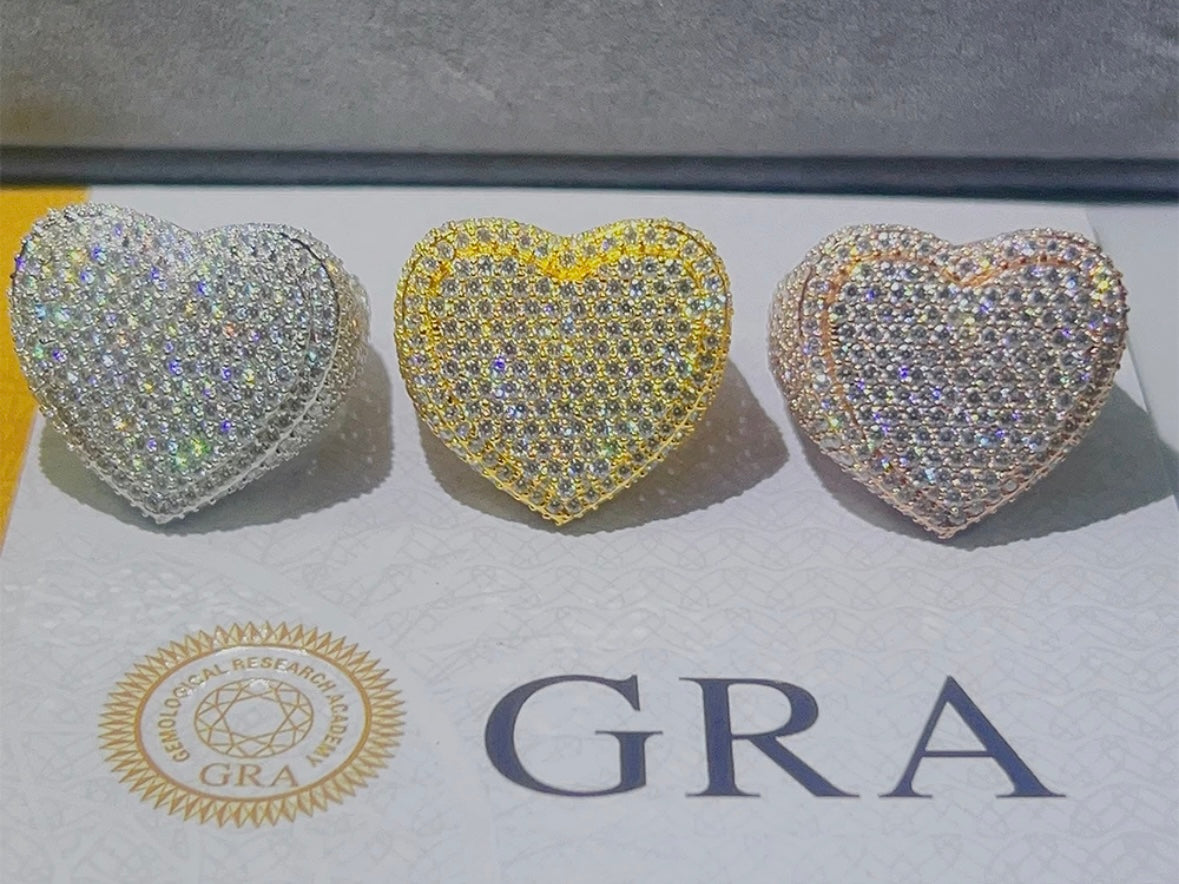 Iced Hearted Ring VVS