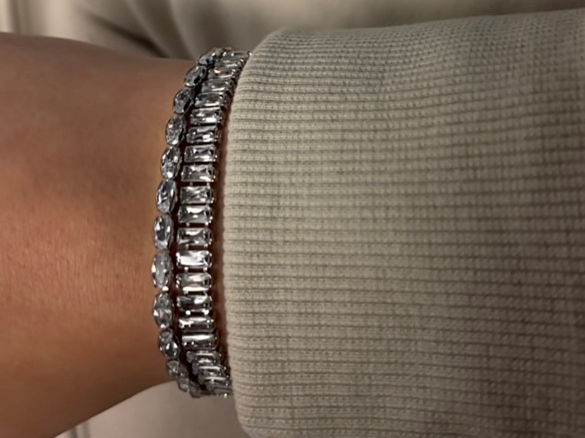 Emerald Stone Bracelet
