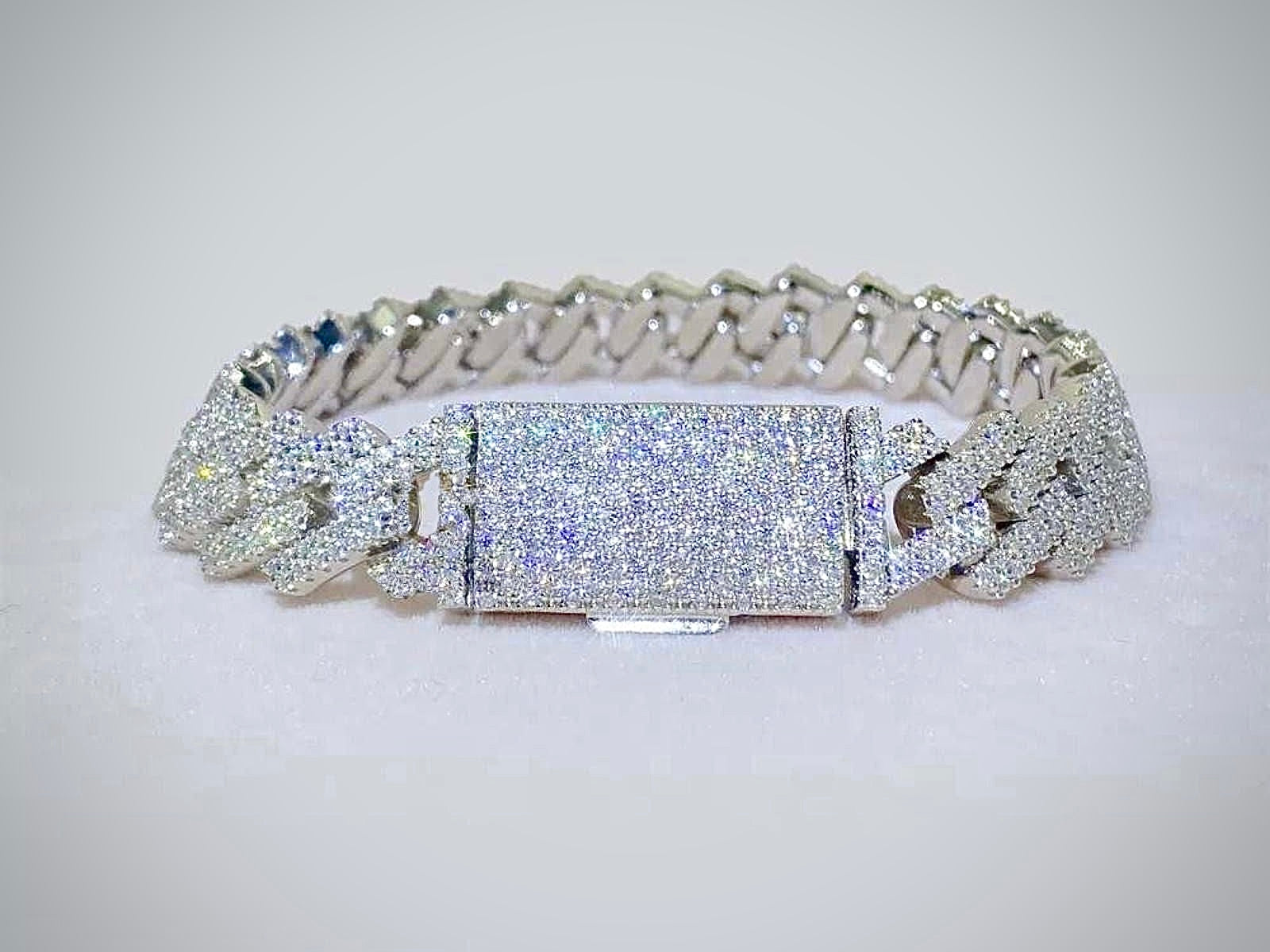 Cuban Bracelet VVS