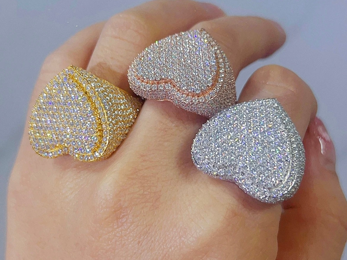 Iced Hearted Ring VVS