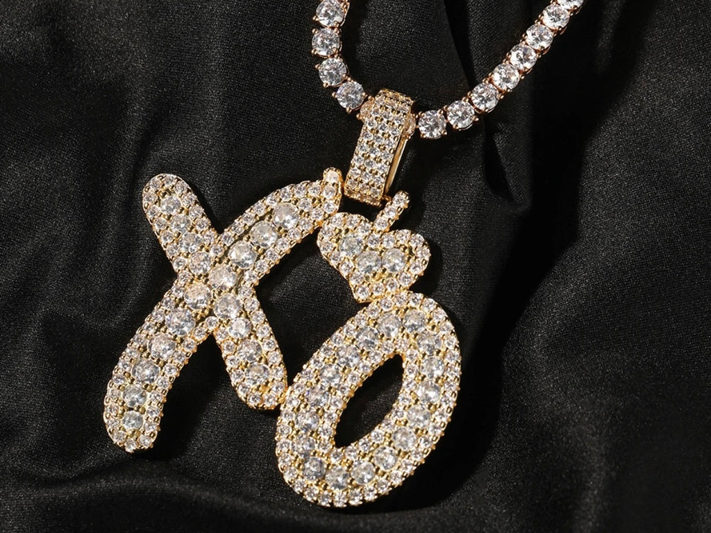 XO Pendant